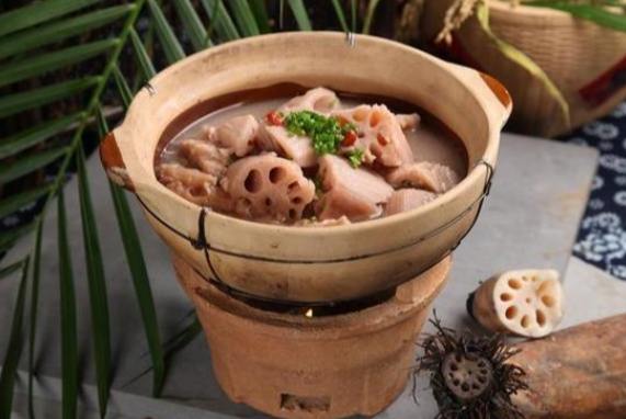 蓮藕的功效：顧腸胃、營養價值與正確食用方式全解析