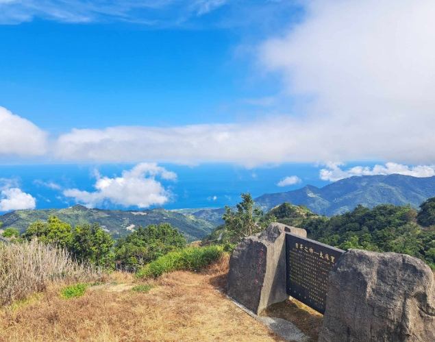 溪州山：免費登山、交通指南、必去景點與新手路線推薦
