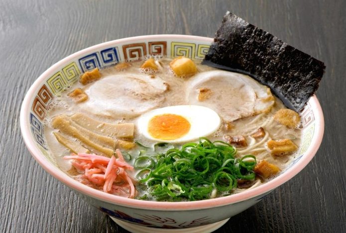 大遠百美食街：私房必吃10大名單與行程攻略指南