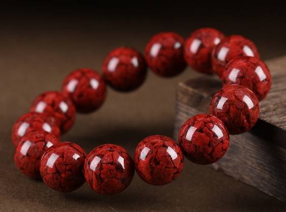 硃砂手鍊功效：精神安定、能量強化全方位解析