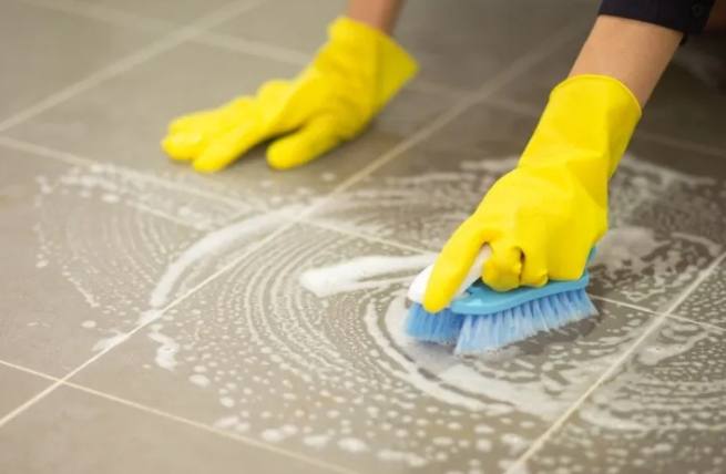 浴室地板清潔：工具選對、步驟準確、保養日常及安全須知
