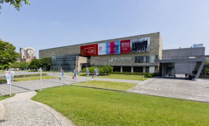 國立臺灣美術館：免費參觀主展覽、交通秘訣與周邊景點美食全攻略