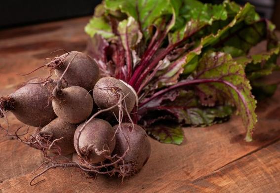 甜菜根功效：健康益處、營養解析與食用指南