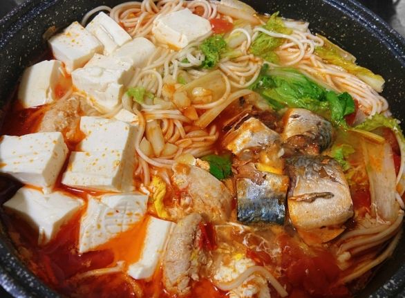 茄汁鯖魚麵：秘訣、食材搭配與實戰煮法全攻略