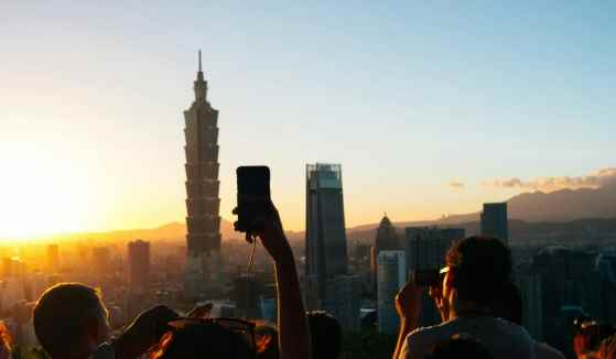 象山六巨石觀景台：交通攻略、行程規劃與住宿推薦懶人包