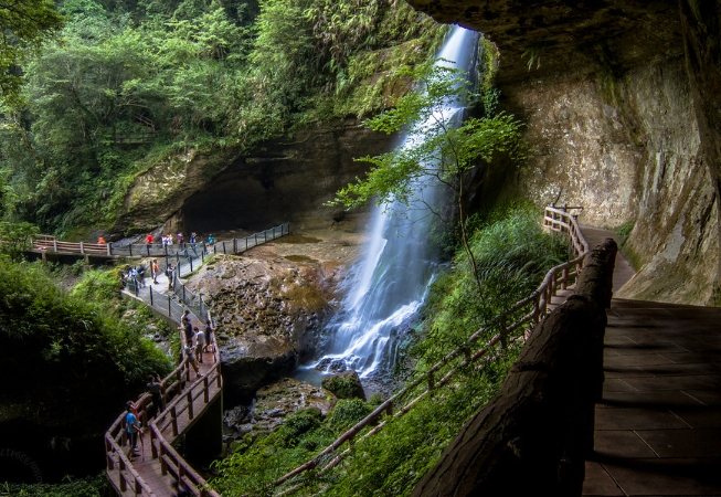 松瀧巖瀑布：溪頭秘境交通懶人包、行程規劃與住宿攻略