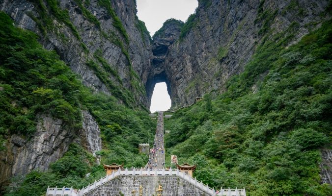 天門山：完整旅遊攻略－門票省錢、交通秘訣、必去景點全解析