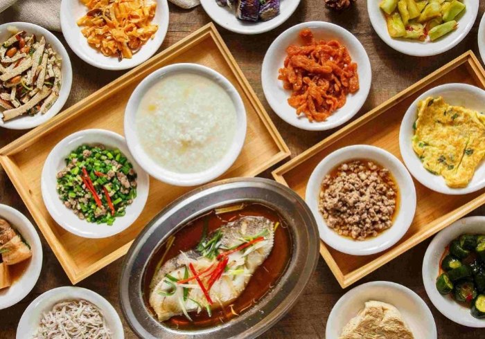 清粥小菜：台灣家常私房菜單、健康秘訣與失敗經驗全分享