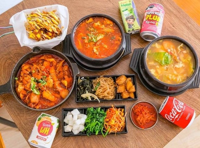 新營家樂福美食街：位置交通懶人包＋在地10家美食推薦與行程規劃攻略