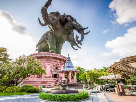 三頭象神博物館：不只是粉紅打卡點，門票價值、必看重點與週邊攻略一網打盡