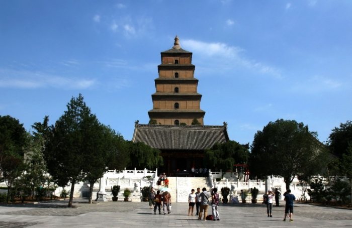 慈恩寺：全方位參訪攻略，涵蓋歷史迴響、交通指南與周邊美食住宿