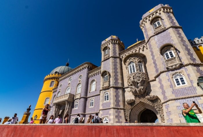 佩納宮：辛特拉魔幻城堡旅遊全攻略—門票、交通、景點與附近精華一次掌握