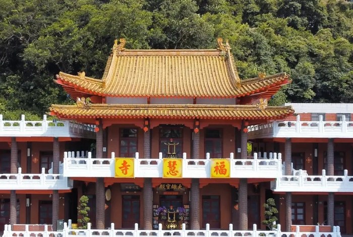 福慧禪寺：三峽老街周邊靜心景點，鳶山步道一日遊推薦