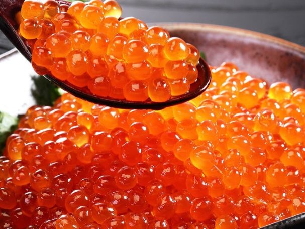 魚卵：自製明太子風醬料、飛魚卵泡菜、奢華茶碗蒸與儲存秘訣