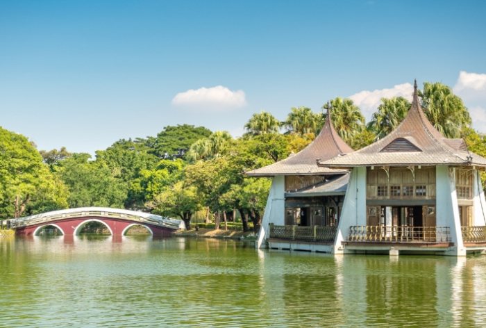 台中一日遊景點：精選10大景點分區推薦，交通住宿美食全攻略