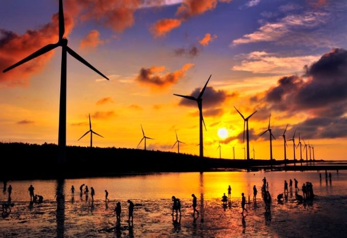 臺中景點：探索高美濕地、彩虹眷村等熱門景點與旅遊資訊指南