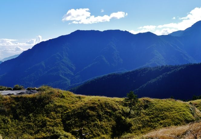 屏風山：完整攀登指南含路線、景點、裝備、美食與安全注意事項