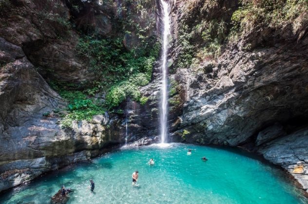 羅木斯步道：瀑布連發、溪水沁涼！夏日烏來路線攻略與注意事項全解析