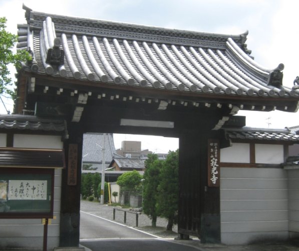 寂光寺：開放時間、交通指南、必去景點與周邊資訊